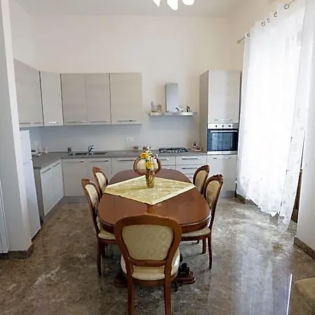 L'arte Di Venere 4*